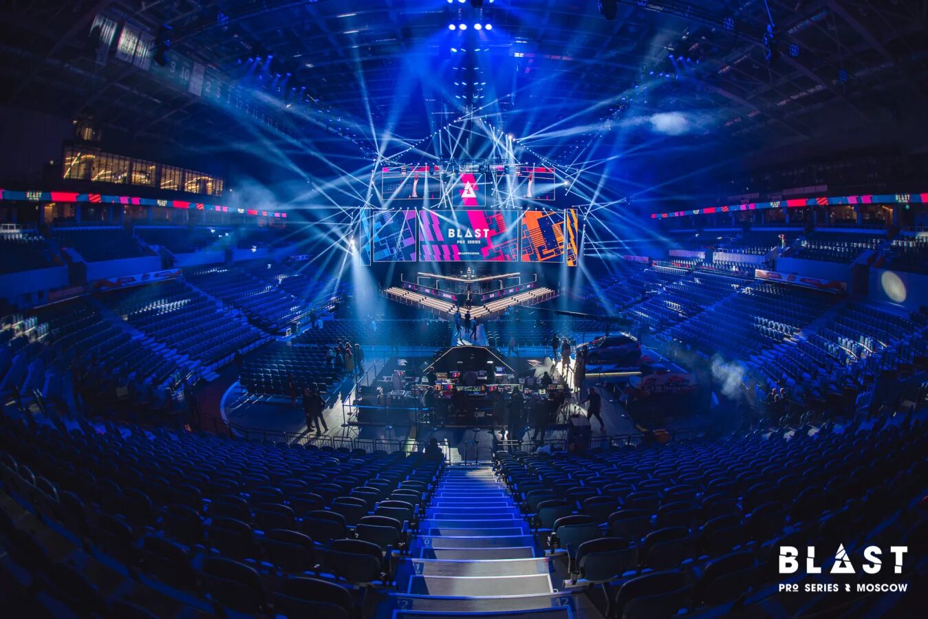Pro blasting. Blast moscow арена. бласт в москве 2019. blast pro series moscow. бласт турнир.