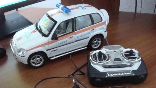 Авито радиоуправление. Радиоуправляемая ВАЗ 2114 Joy Toy. ВАЗ 2114 модель Joy Toy. ВАЗ Нива Шевроле на радиоуправлении. Toy Joy Шевроле Нива 2123 автопарк.