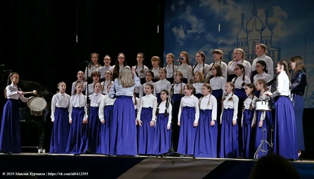 нмк им глинки новомосковск. международный юношеский конкурс пианистов имени с. новомосковск музыкальный колледж им м и глинки выпускной. ирина лягушкина новомосковск. музыкальная школа новомосковск.