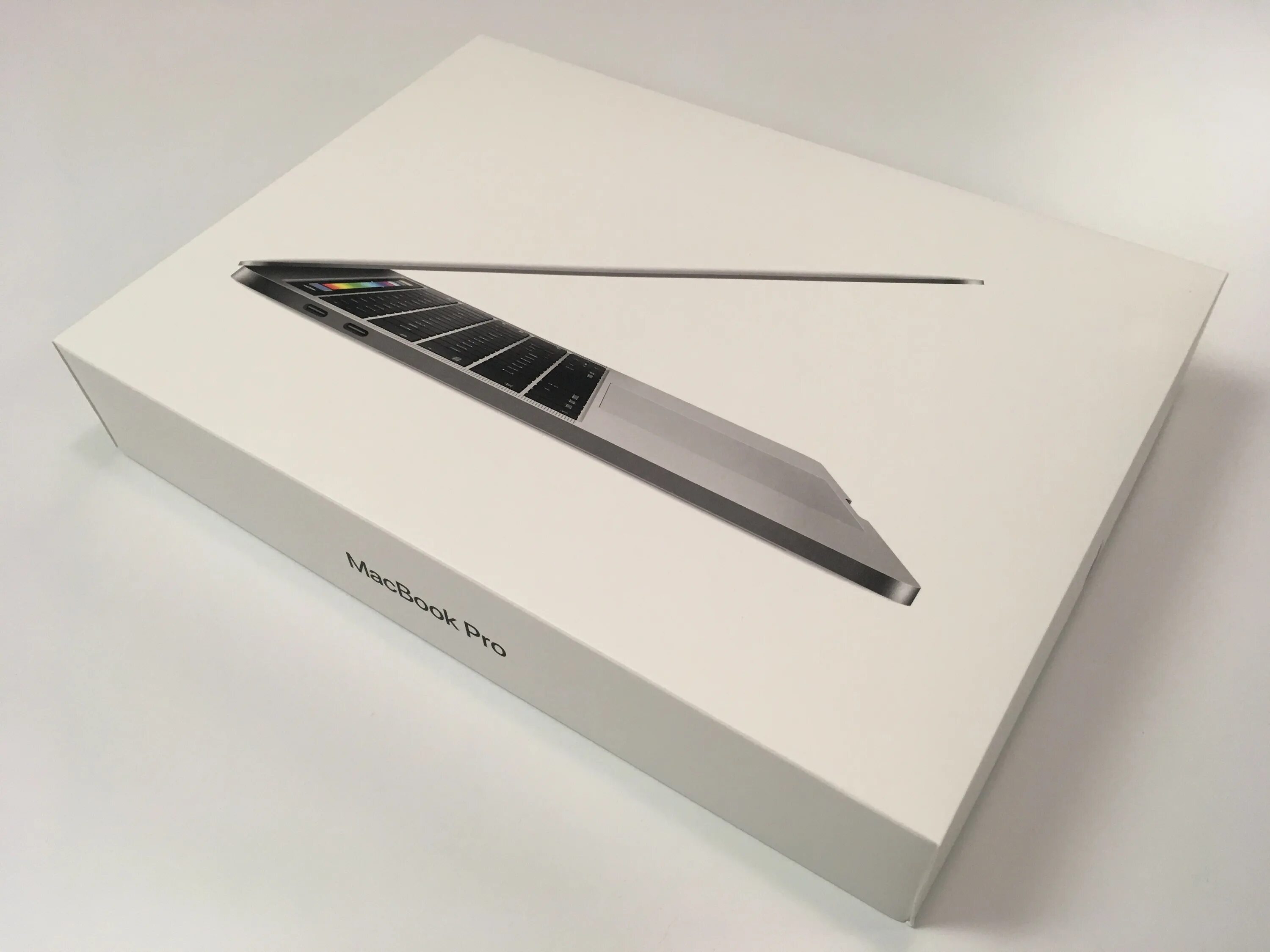 Apple Macbook Air 13 2020 m1 8gb 256 купить в Екатеринбурге Бытовая электроника 