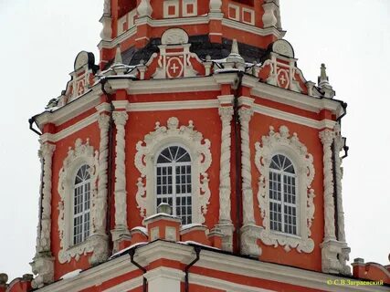 Церковь в уборах
