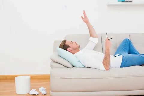 Я встаю с ногами забираюсь и уютно