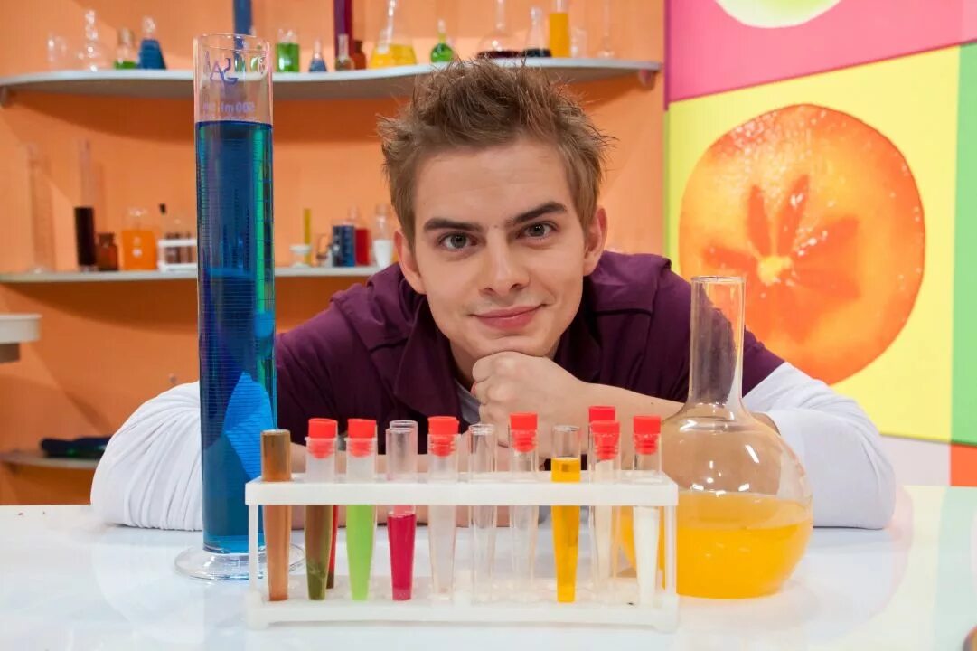 Неокухня карусель ведущий. Неокухня карусель ведущий. Неокухня карусель выпуск. Неокухня {познавательное} постер. Александр белоголовцев неокухня.