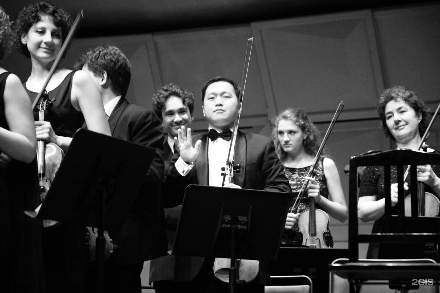 Musica viva зал концертный. Вива оркестр. Concerto grosso театр кукол. Михаил симонян камерный оркестр. Вива оркестр.