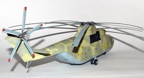 Моделями 26