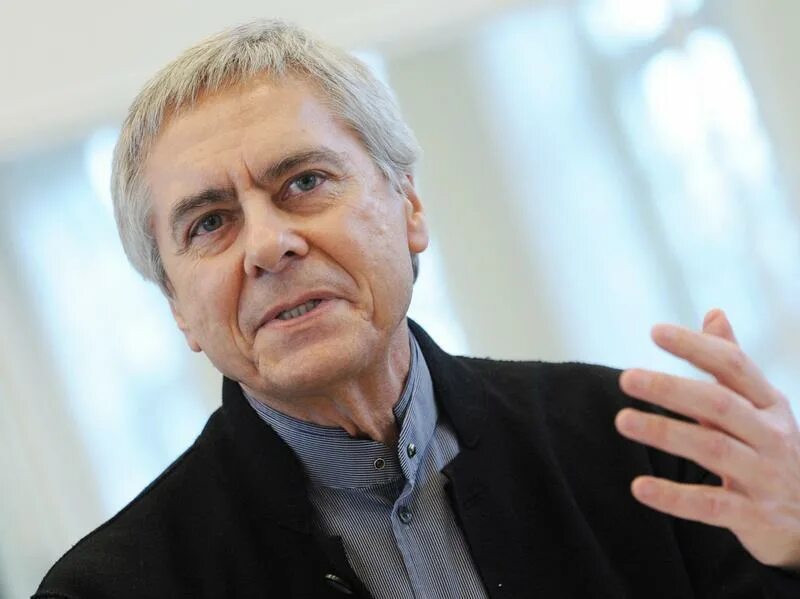 Ноймайер немецкий политик. Ноймайер немецкий политик. Джон ноймайер хореограф. Ноймайер балетмейстер. Ноймайер немецкий политик.
