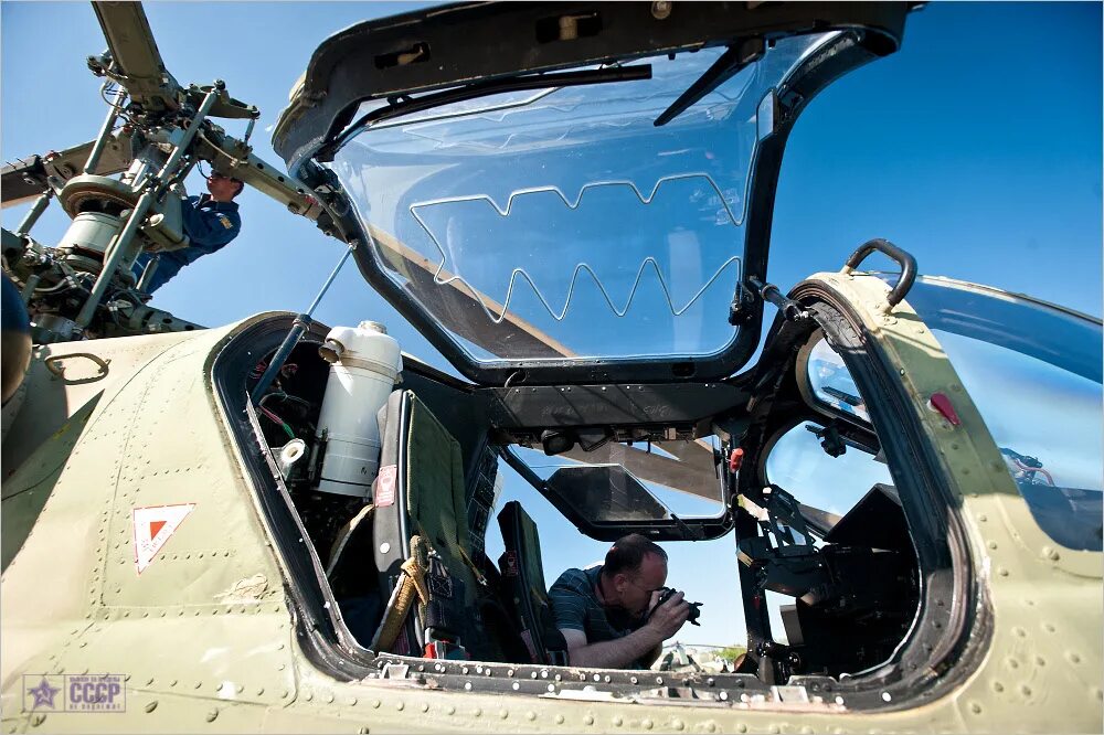 спуу-52 на вертолете ми-8. боевой ударный вертолет ка-52 аллигатор. вертолёт к-52 аллигатор. ка-52 катапультирование. система 52.