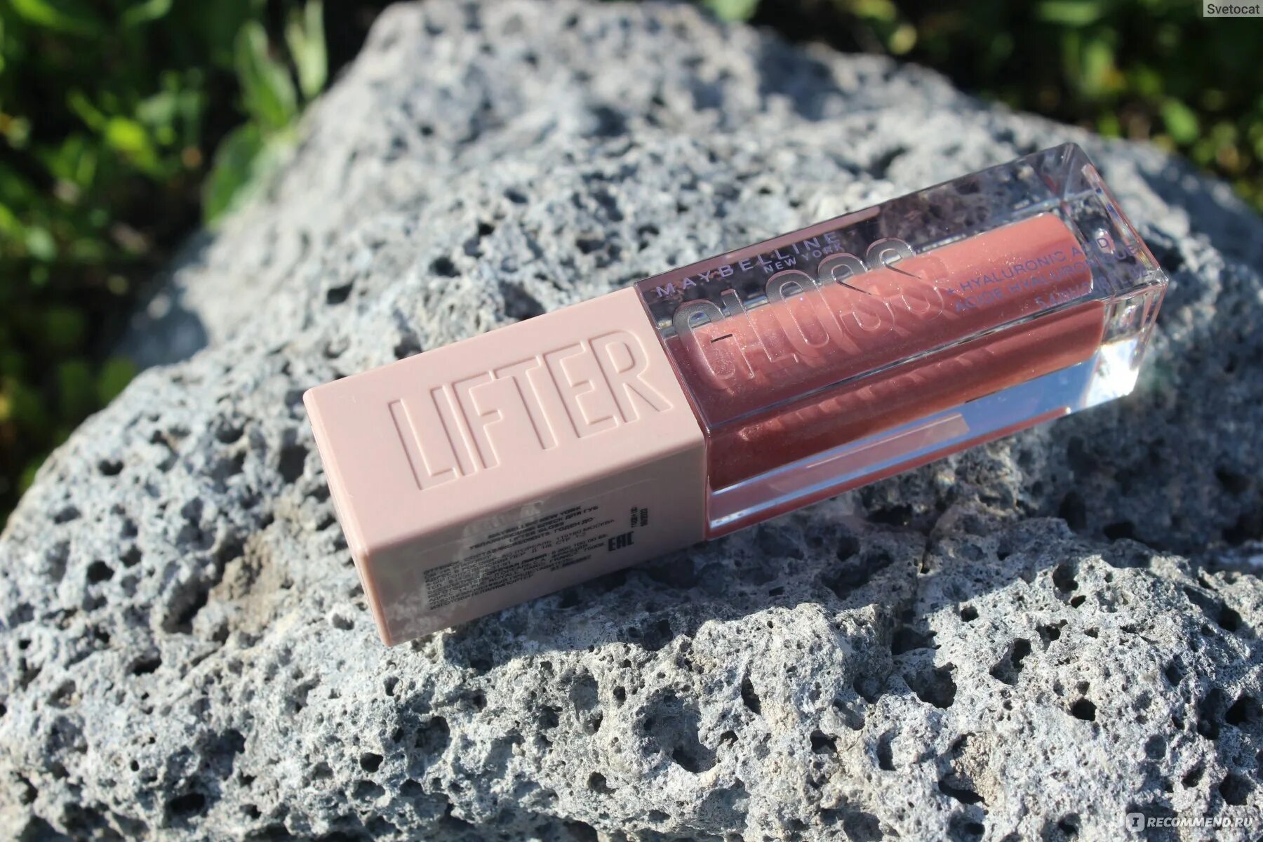 Блеск для губ lifter. Блеск для губ Maybelline Lifter Gloss. Мейбелин блеск для губ лифтер Глосс. Lifter Gloss Maybelline Heat. Maybelline New York блеск для губ "Lifter Gloss", 003, Moon.