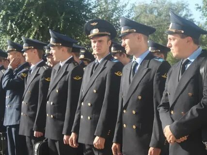 Училище кут