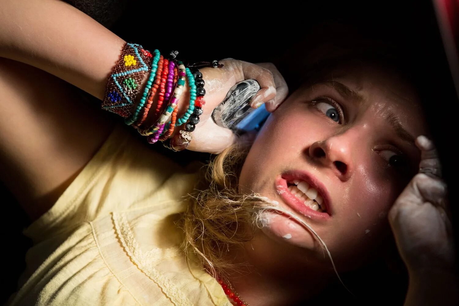 Тревожный вызов фильм 2013. Холли берри 911. Тревожный вызов фильм 2013 эбигейл бреслин. Майкл империоли тревожный вызов. Холли берри тревожный вызов.