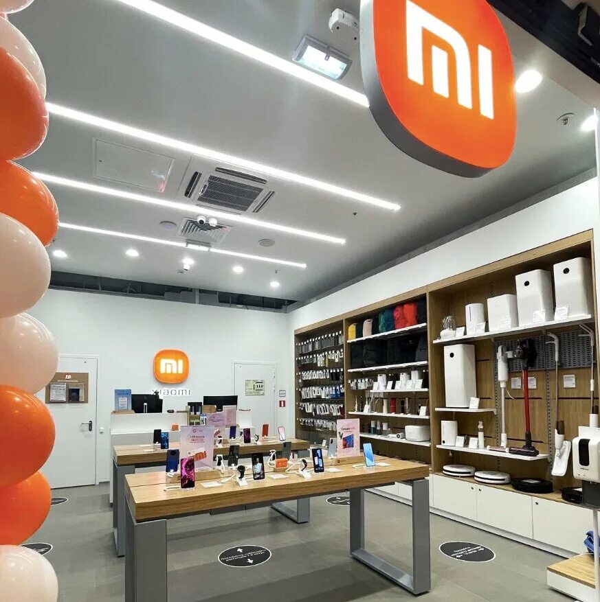 Xiaomi магазины петербург. Магазин румиком). Сяоми магазин академическая. Румиком фирменный магазин xiaomi. Xiaomi магазины петербург.