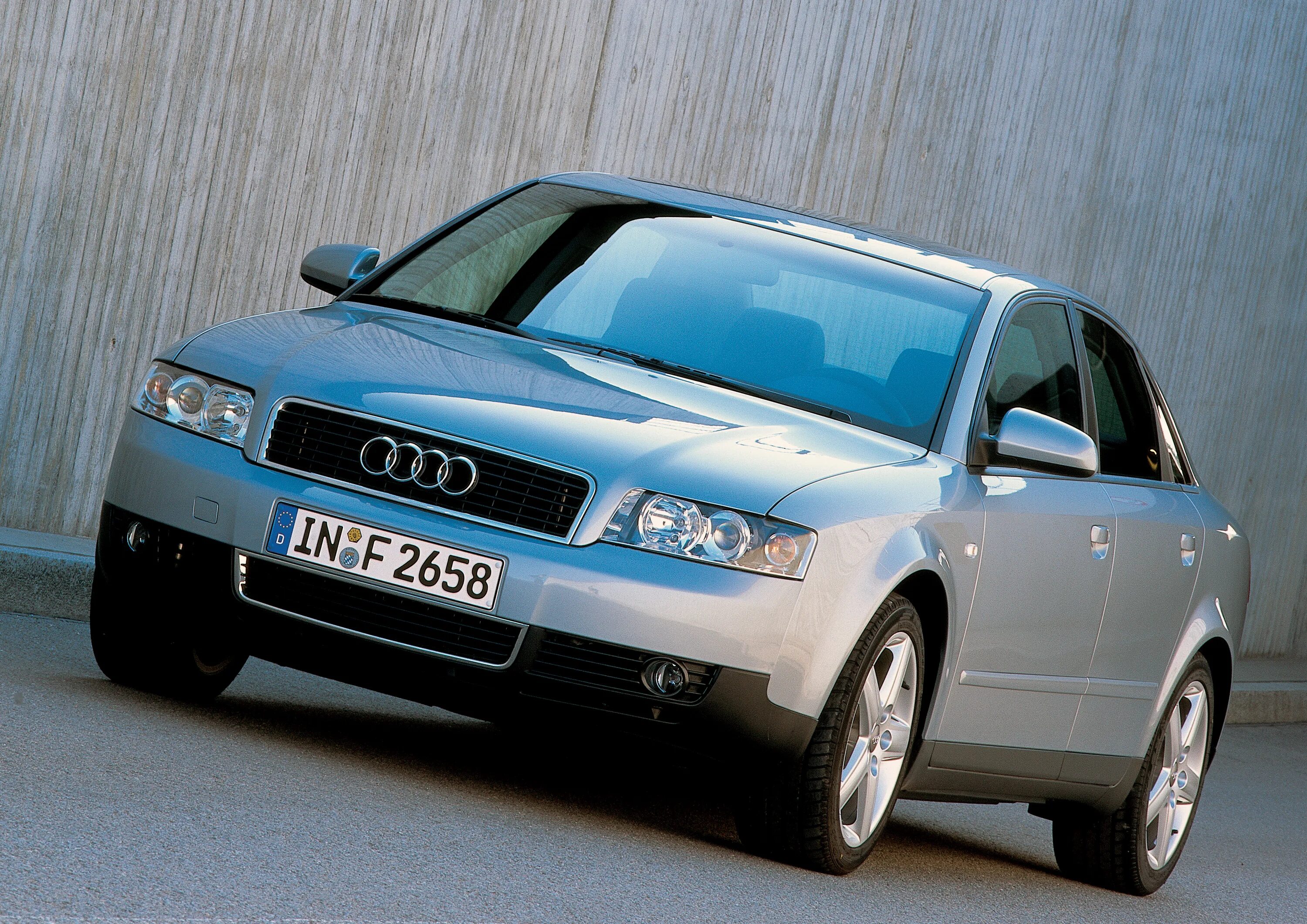 A6 b4