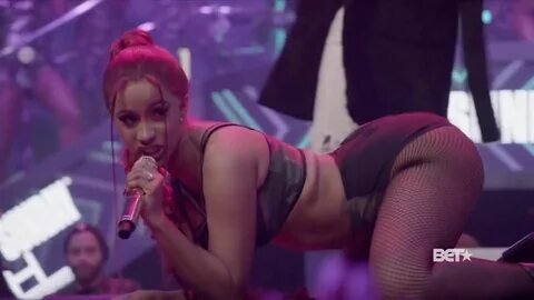 Slideshow cardi b twerking gif.