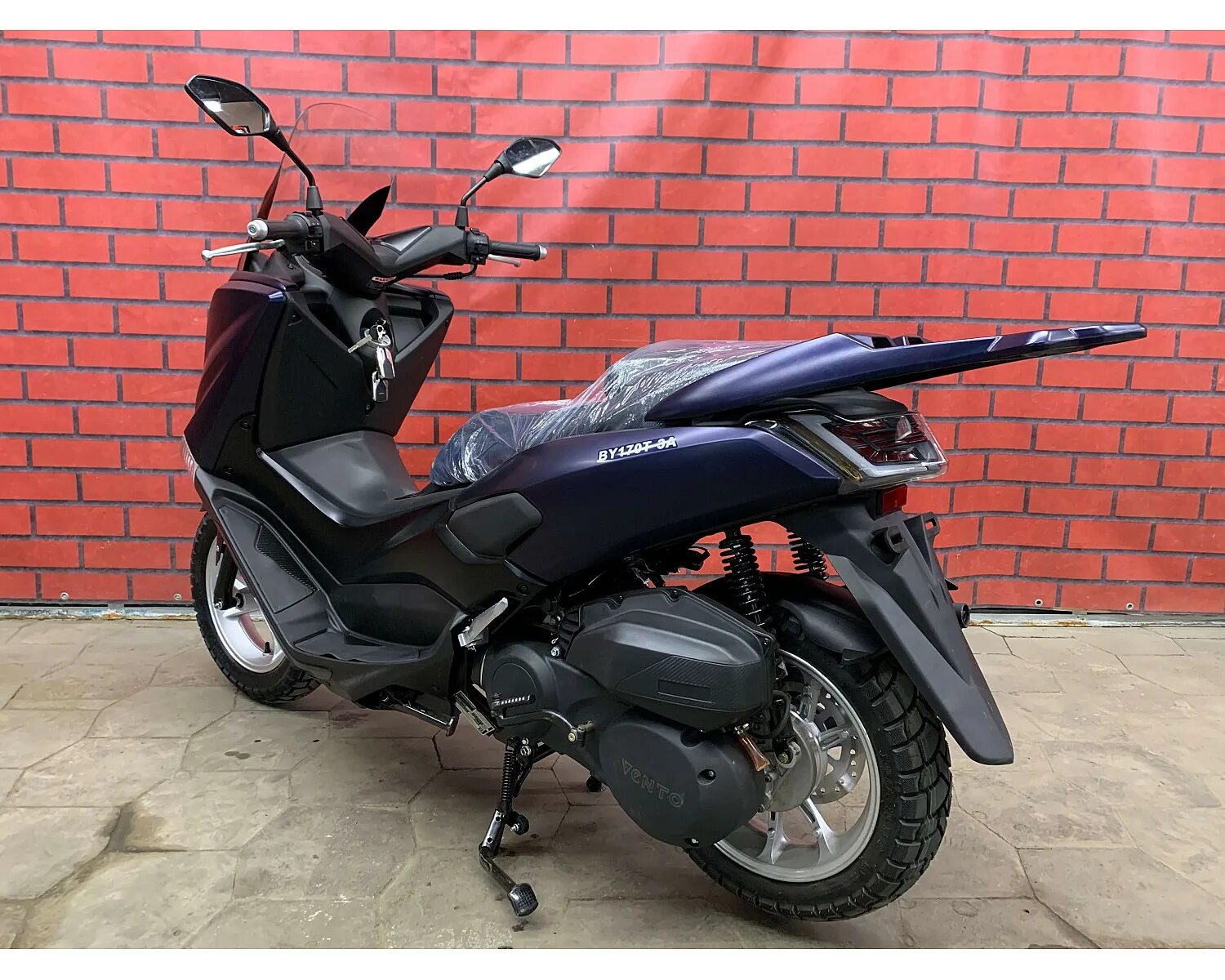 Венто макс 200. Венто Макс 200 скутер. Скутер Vento Max (200сс) 23025. Vento Max 200cc макси скутер. Макси скутер Vento t-Max 200.