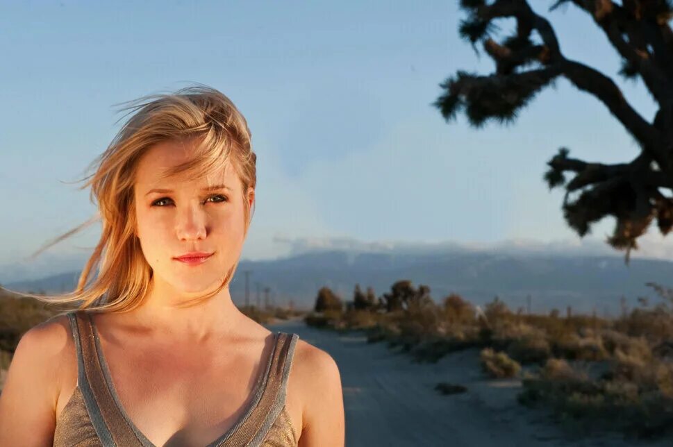 джесси шрэм хот. джесси шрэм. J e s s i e. джесси шрэм американская актриса. J e s s i e.