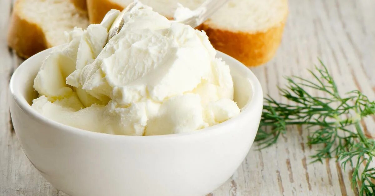 Творожный сыр для крема. Куда использовать сливочный сыр. Крем сыр. Творожный сыр для крема синнабон. Сливочные сыры для тортов.