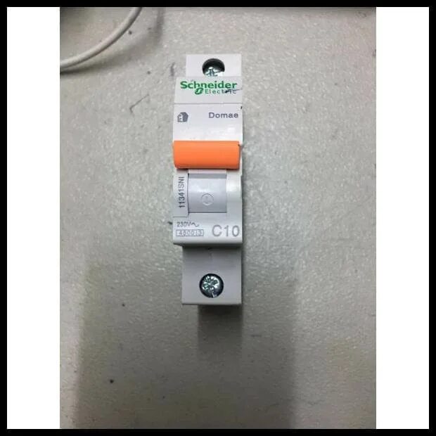 05 ампер в миллиамперы. 0 4 ампера. Таблица автоматов по мощности и току 220 вольт. Диаметр медной проволоки для предохранителя таблица. Таблица ватт ампер 220 вольт.