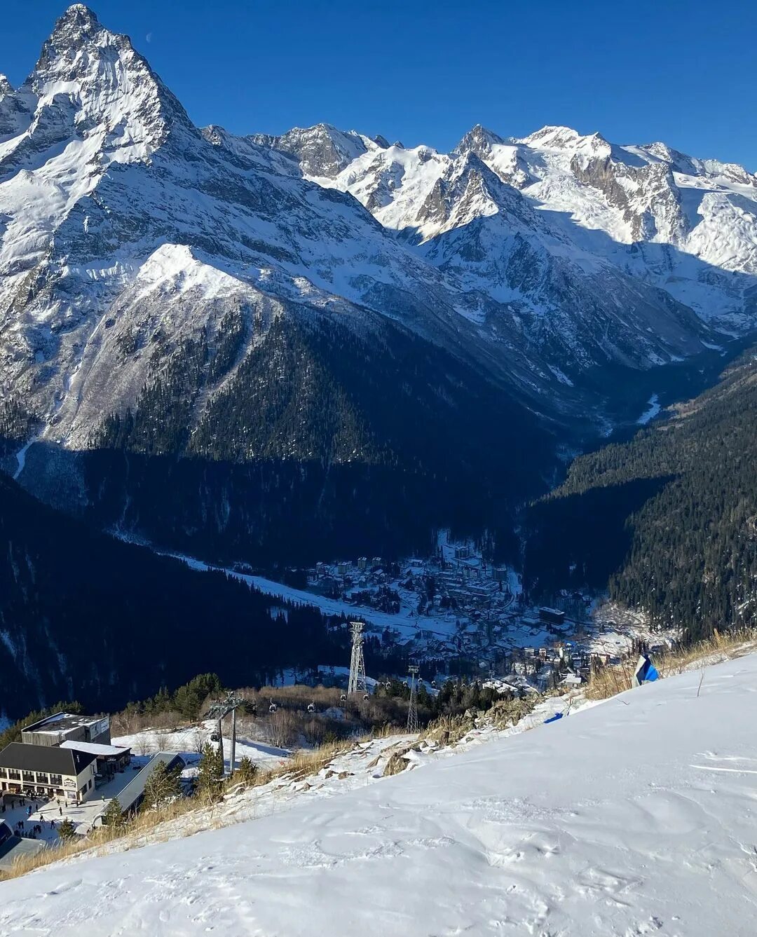 фото домбая 2023