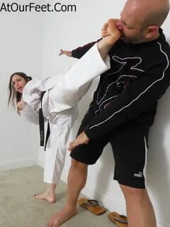 Slideshow martial arts femdom.