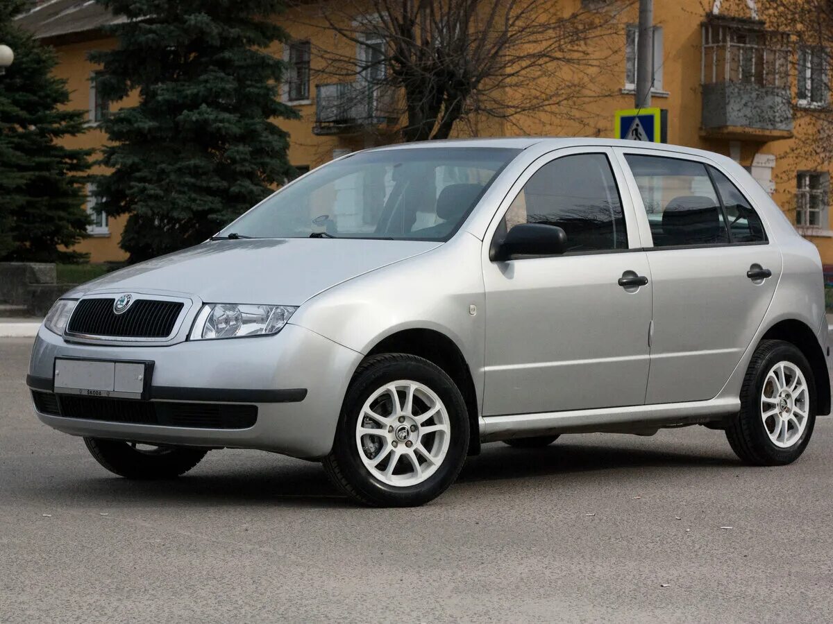 Skoda fabia 1. Skoda fabia 2003 1. шкода фабия 2001 1. шкода фабия 2003 седан. 4.