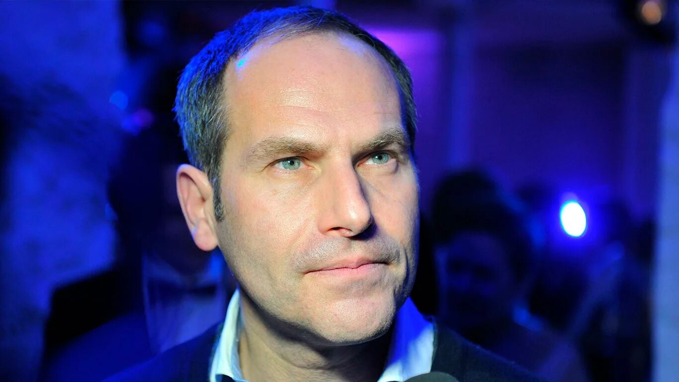 Дикторы уехали