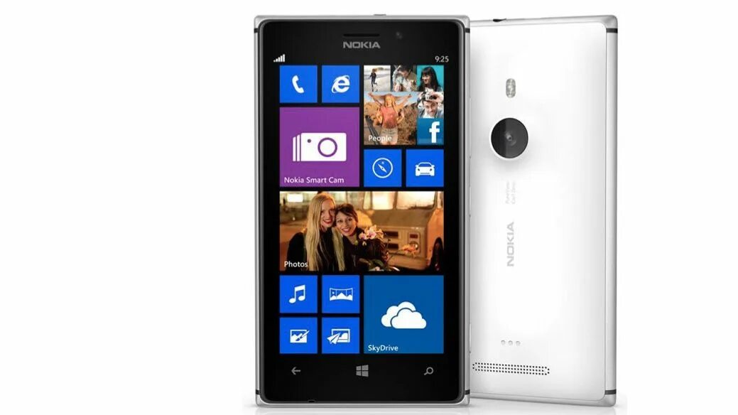20 тысяч рублей в руках. 925 тыс. 925 тыс. Телефон nokia lumia 925. Нокиа люмия 925.