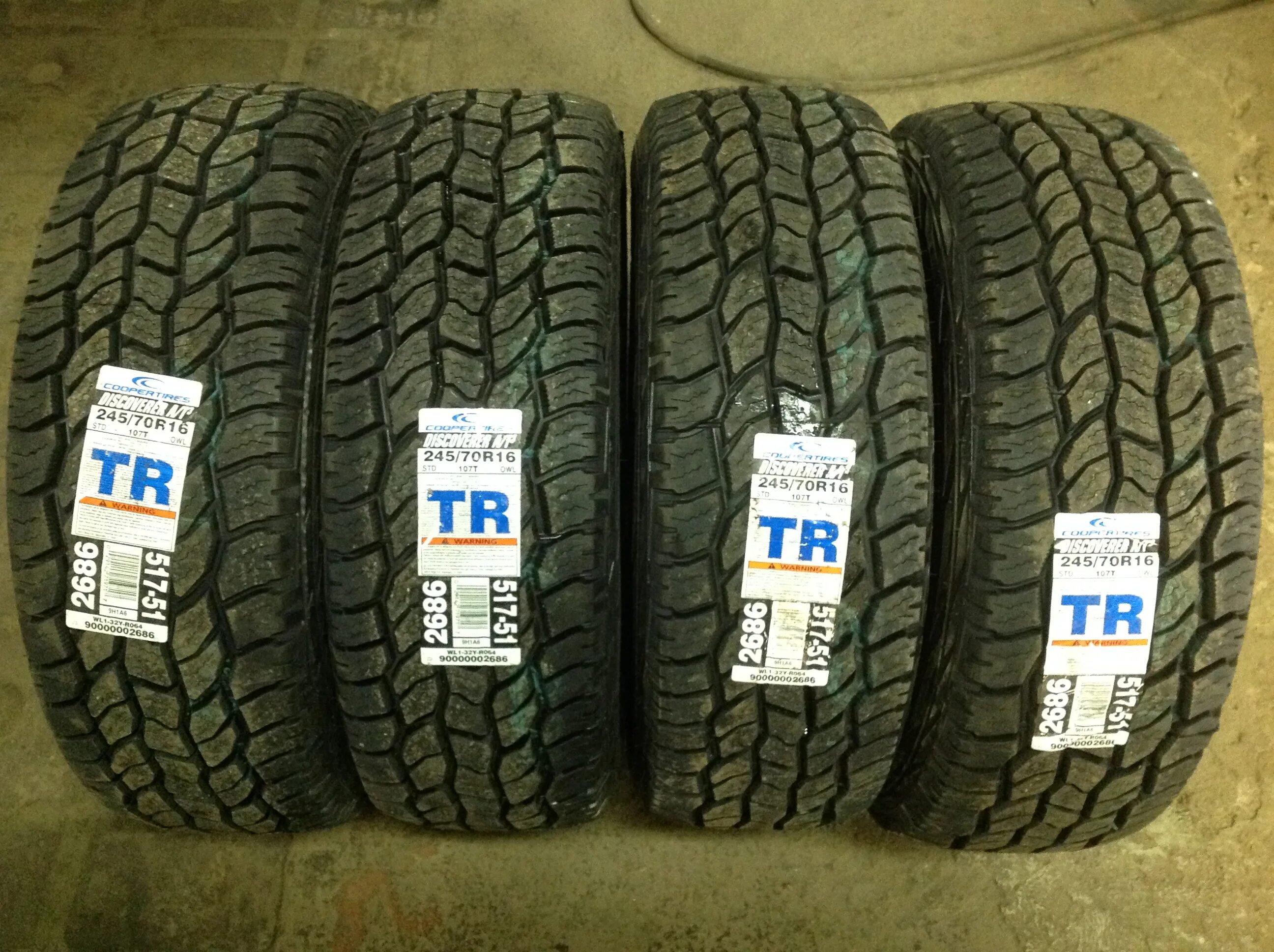 Купить 245 70 16 бу. Шины 245/70 r16. 245/75 R16. Резина 245/70 r16. Cooper 245/75 r16.