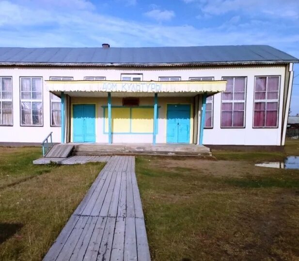 Посёлок усть-весляна. Поселок серебрянка гайнского. Посёлок серебрянка, гайнский муниципальный округ, пермский край. Поселок серебрянка гайнского. Посёлок гайны пермский край.
