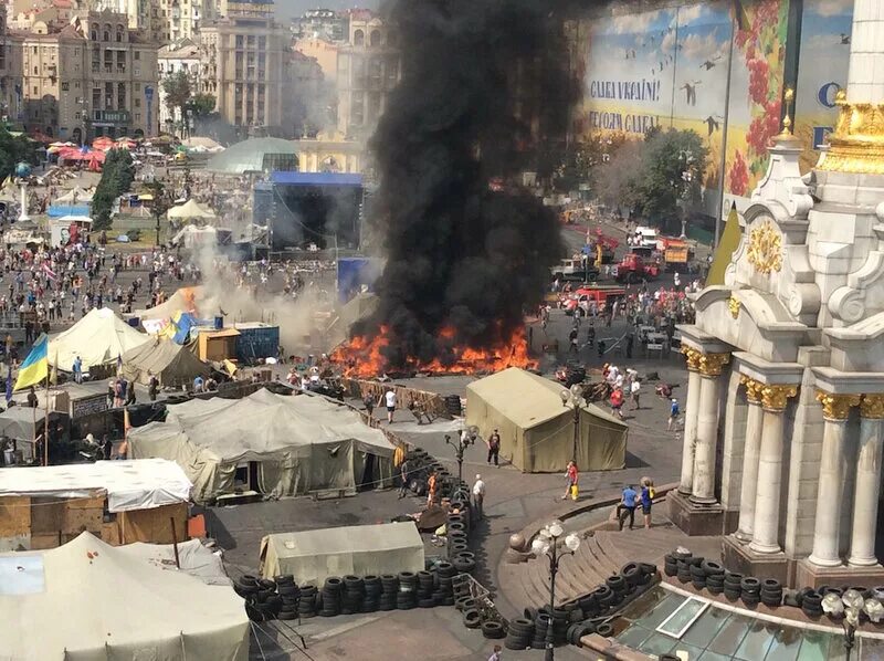 Сколько длился майдан. Майдан Незалежности милиции.