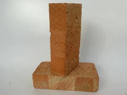 Прессованный кирпич