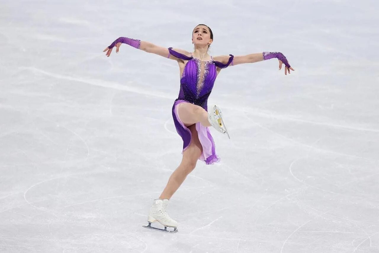 Валиева произвольная программа 2025. Камила валиева фигурное катание 2025. валиева фигуристка олимпиада 2025. анна щербакова ои 2025. камила валиева олимпиада 2025.
