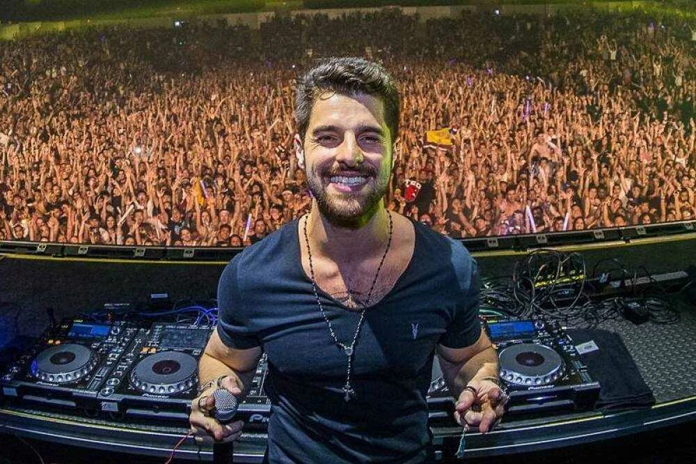 Алок голос. Alok. Alok. Бразильский диджей. Alok 2021.