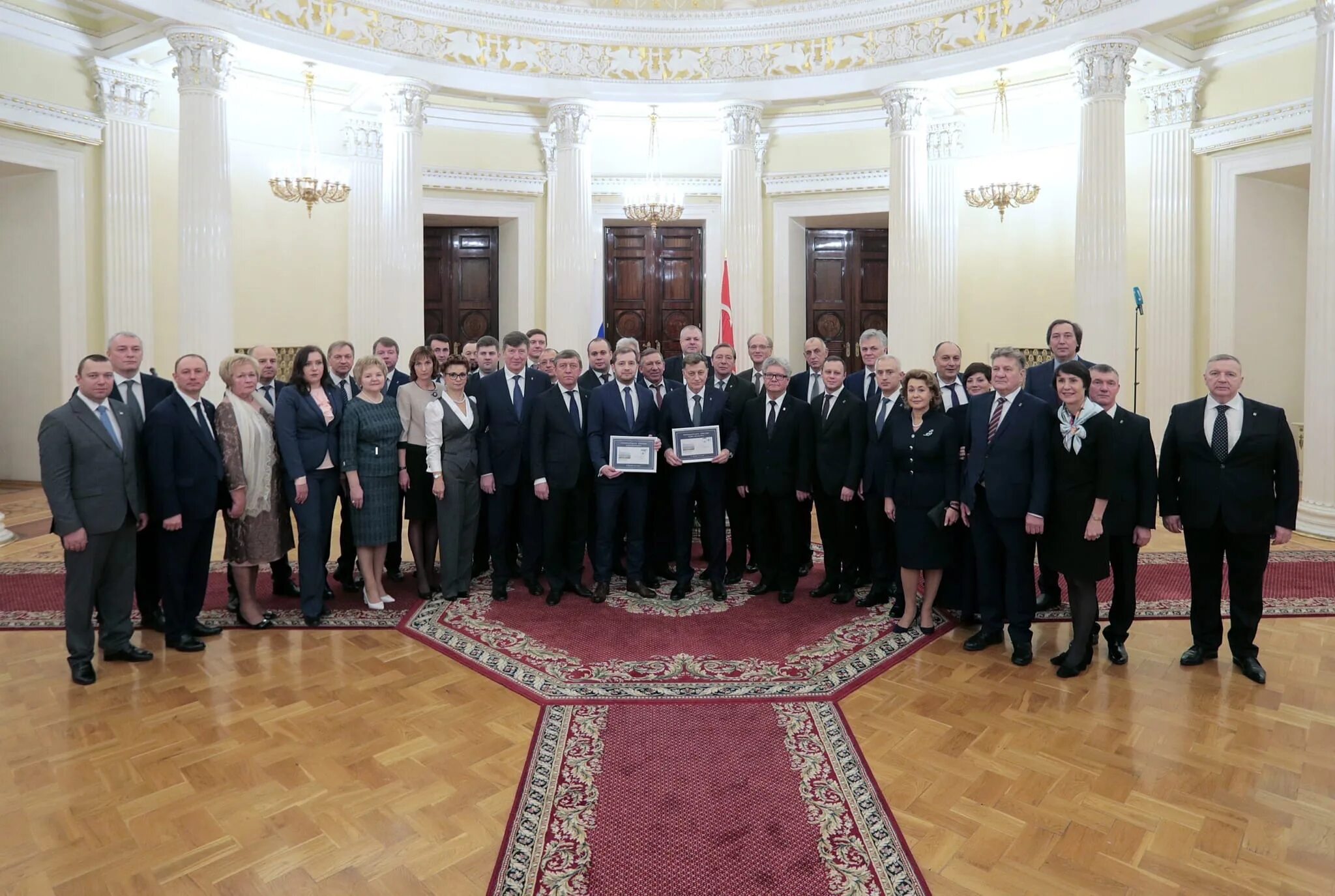 депутаты закс санкт-петербурга. депутаты закс санкт-петербурга. собрание законодательного собрания спб. закс собрание в спб 2023 г. депутаты законодательного собрания спб.