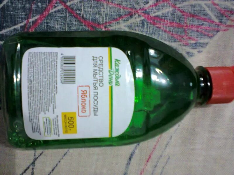 Гель для кухни. Средство для мытья стекол и зеркал каждый день. Мытья посуды каждый день. Каждый день средство. Каждый день средство для стирки.