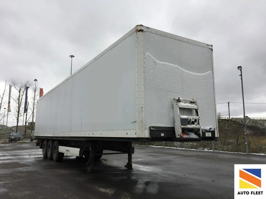 Полуприцеп бортовой тонар-974613. Полуприцеп короткий. Полуприцеп самосвальный stas2 оси. Тонар 9523. Полуприцеп крона 2012 года.
