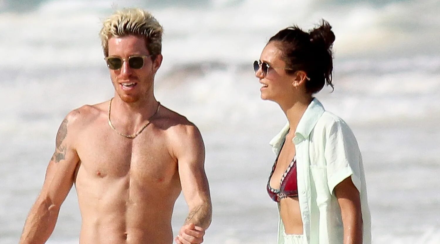 Nina Dobrev and Shaun White. Добрев и шон уайт