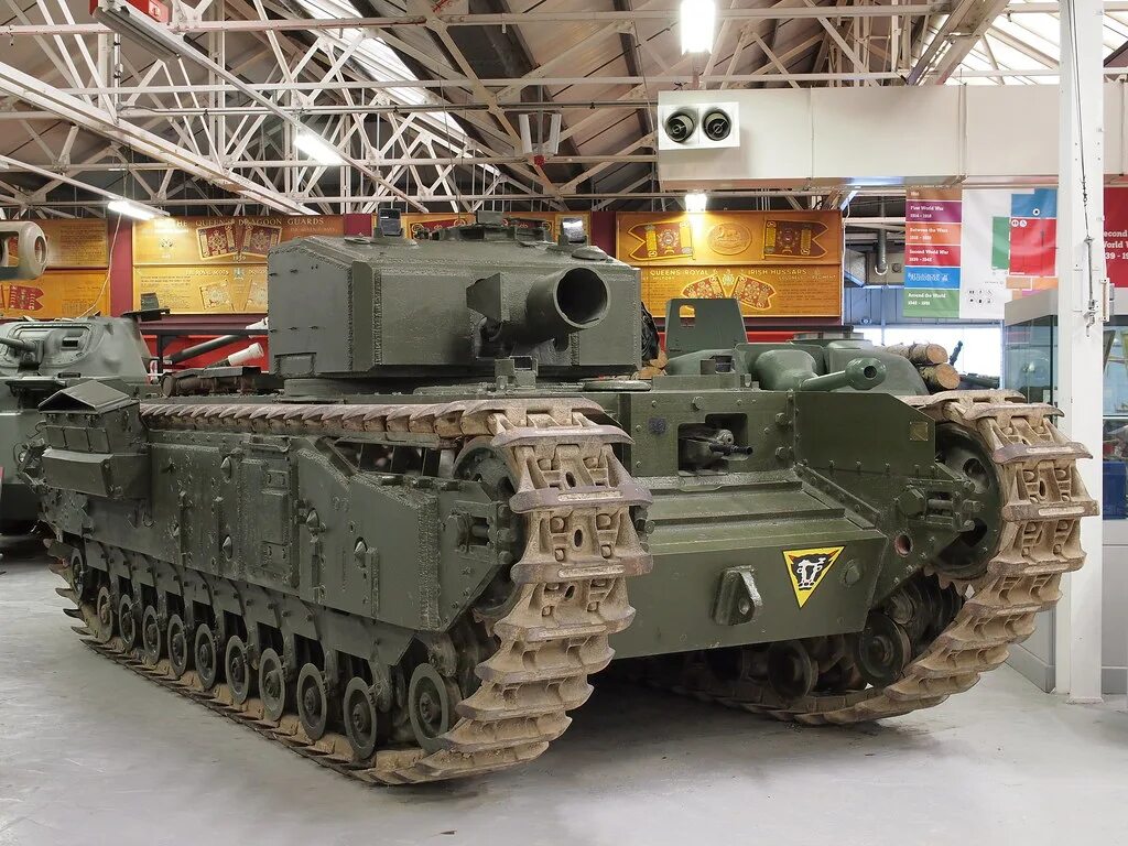 Танк черчилль с мортирой. Танк черчилль mk 5. Churchill avre. Инженерный танк churchill avre. Танк черчилль авре.