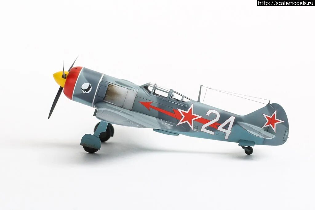 Ля 7 5. La-7 1/72 Eduard. Ла-7 1/72. Ла-7 Моделист 1 72.