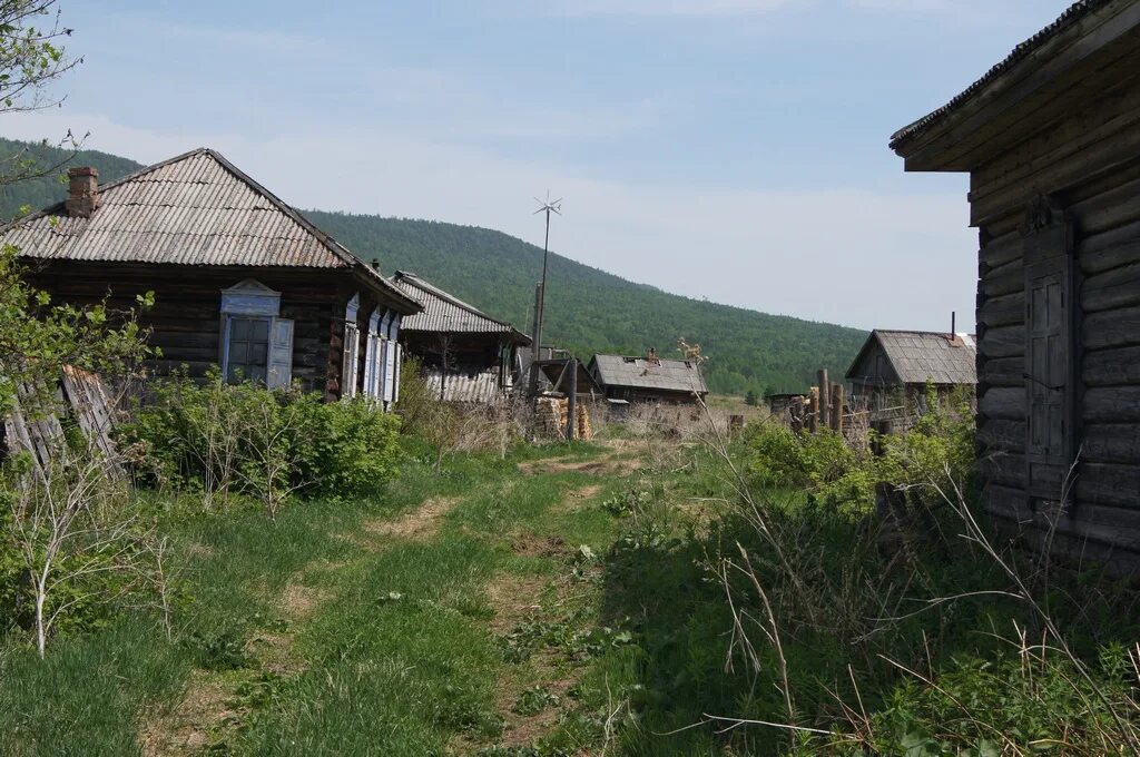 Авито усть кут работа. Село омолой усть-кутский район. орлинга усть-кутский район. деревня орлинга. деревня омолой усть кутский район.