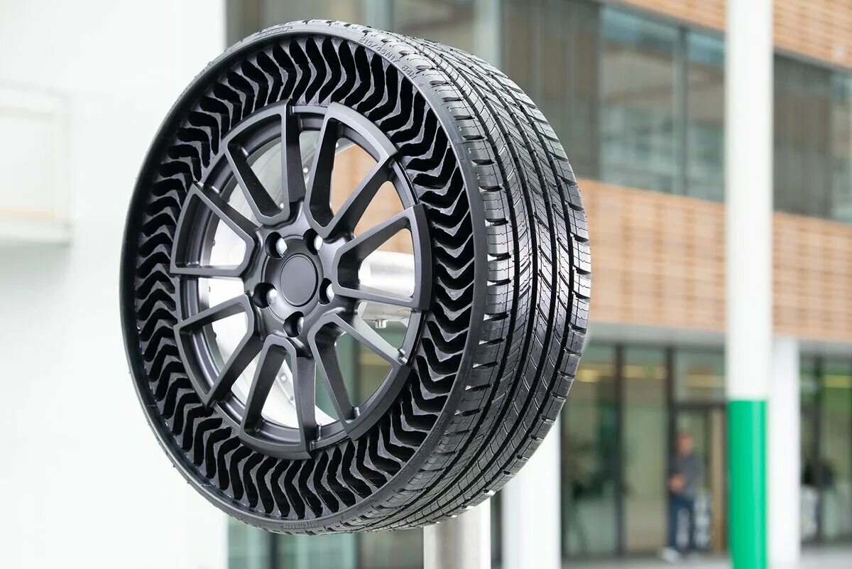 Michelin Tyres. Концепт шины Мишлен. Мишлен 450490. Airless Tires Michelin.
