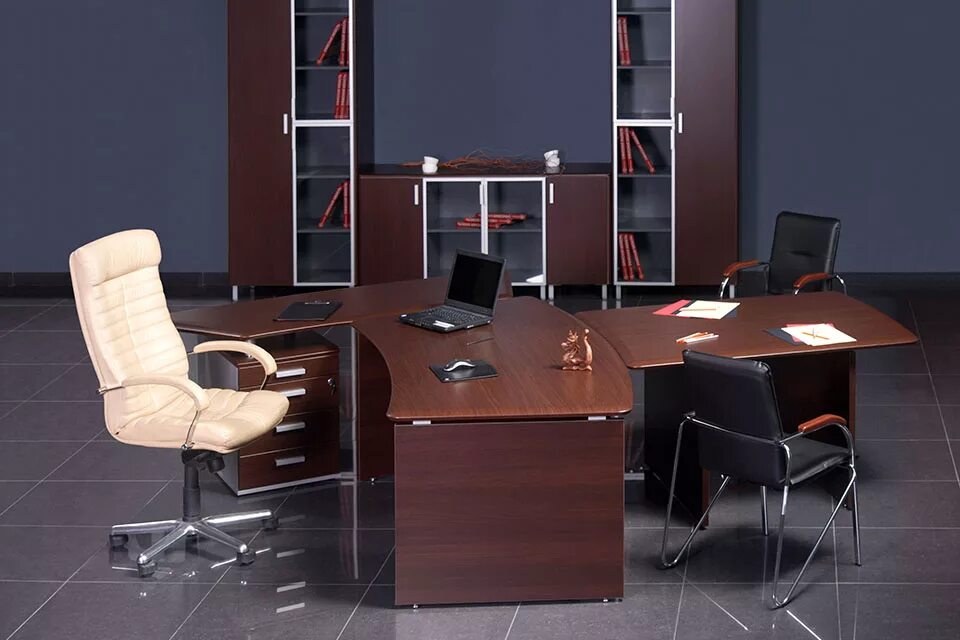 Офисная корпусная мебель. Набор мебели для кабинета руководителя. Мебель руководителя офис. Мебель для руководителя в небольшой кабинет. Комплект мебели для кабинета