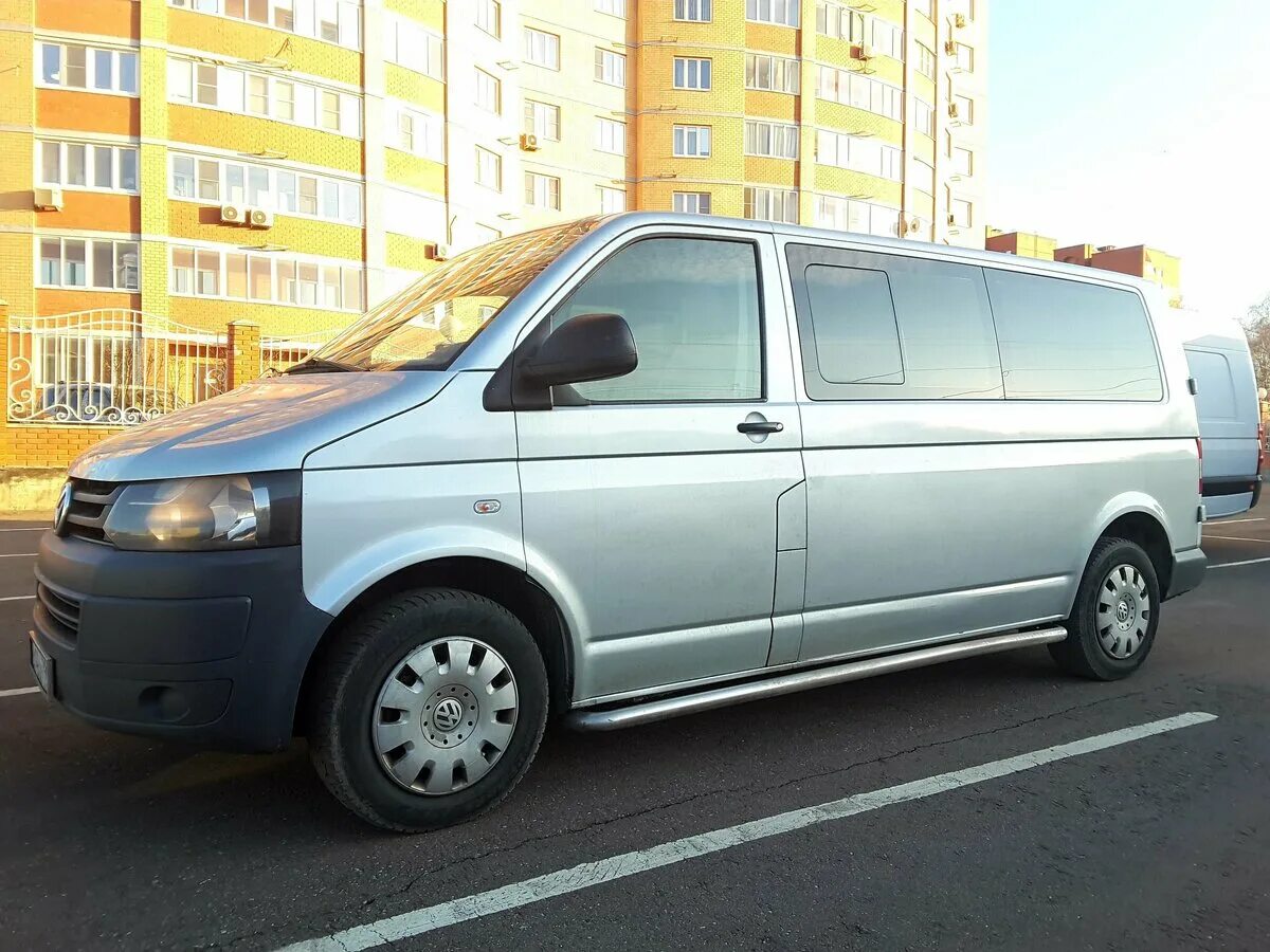 красный vw transporter t5. фольксваген транспортер 2010 года. фольксваген транспортер 2010 года. фольксваген транспортер 2010 года. Volkswagen transporter t5 авто ру.
