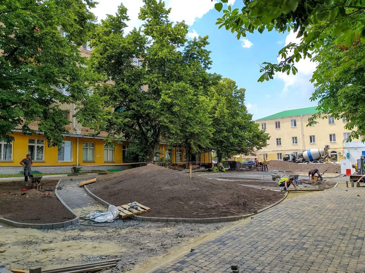 Старый Оскол Ленина первая руда. Парк Ленина старый Оскол. Улица Ленина старый Оскол. Памятник первая руда старый Оскол. Прогноз старый оскол сегодня