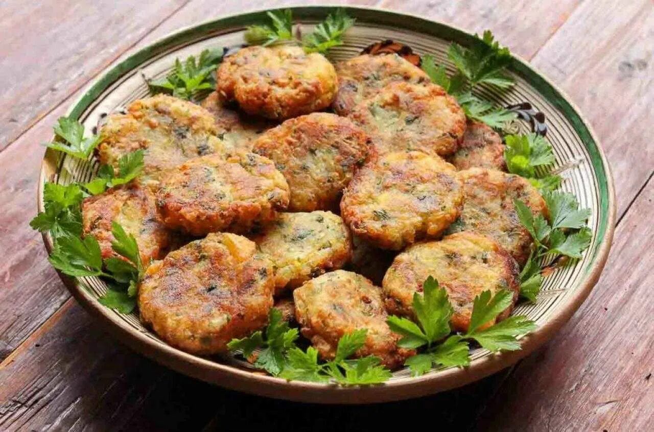 Aloo Tikki. Вкусные блюда. Вторые блюда. Вторые блюда на скорую руку. Какое 1 блюдо приготовить