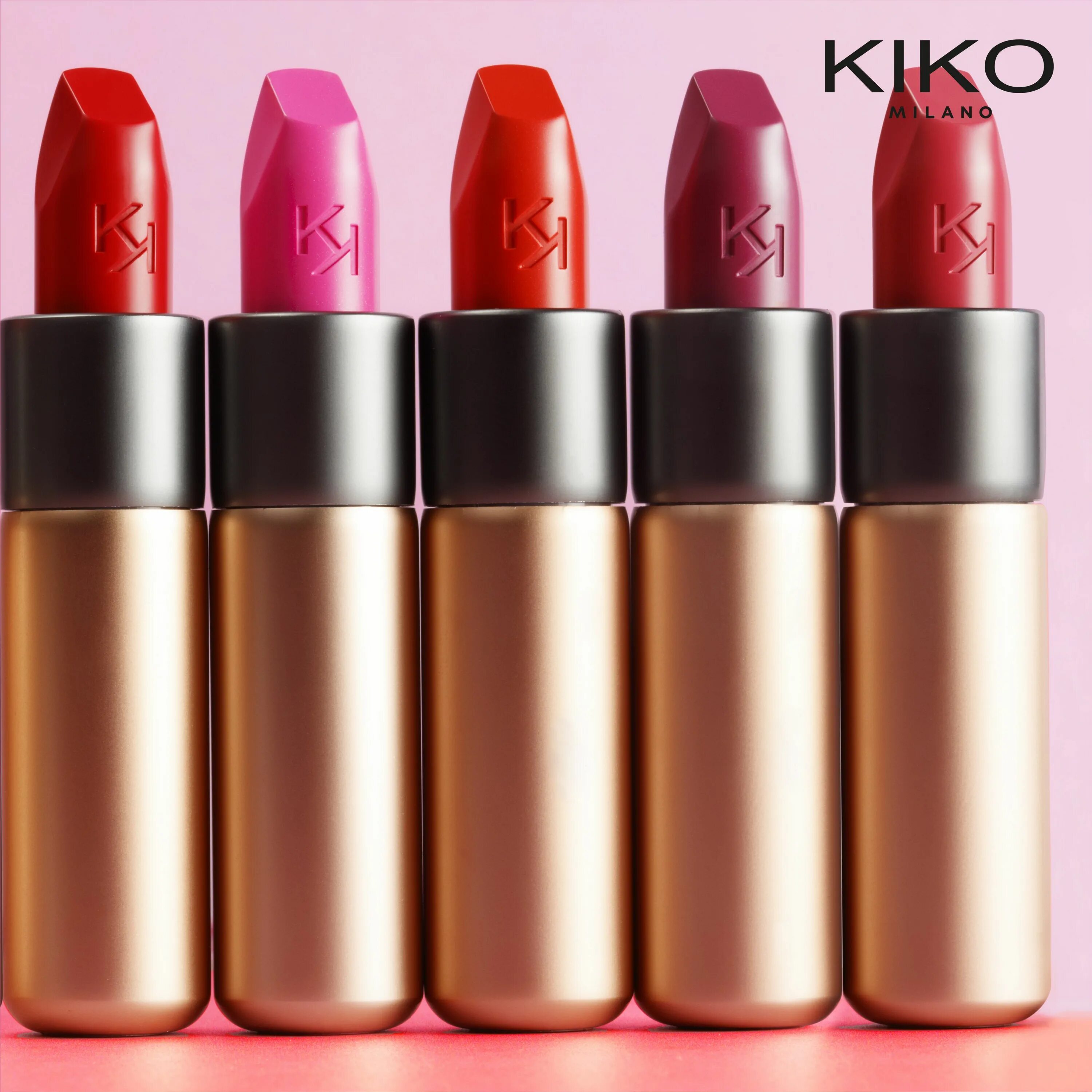 Помада kiko unlimited stylo. Оттенки помады кико. Оттенки помады кико. Губная помада кико. Летняя помада.