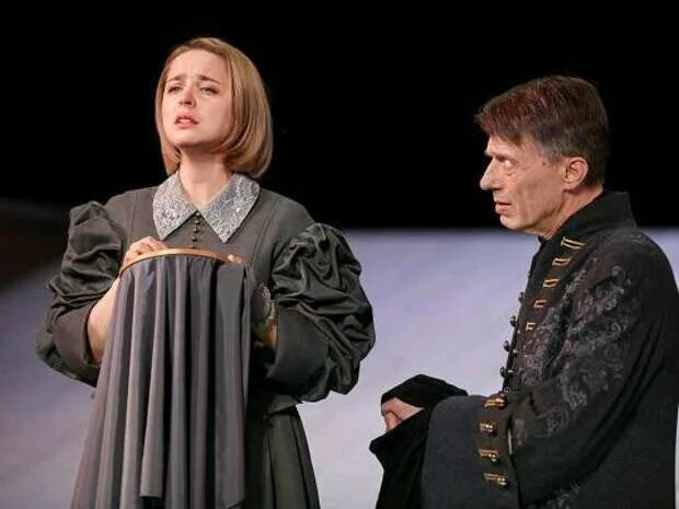 Школа жен спектакль маяковского актеры. Школа жен маяковского. Школа жен спектакль театр. Школа жен спектакль театр. Школа жен театр маяковского.