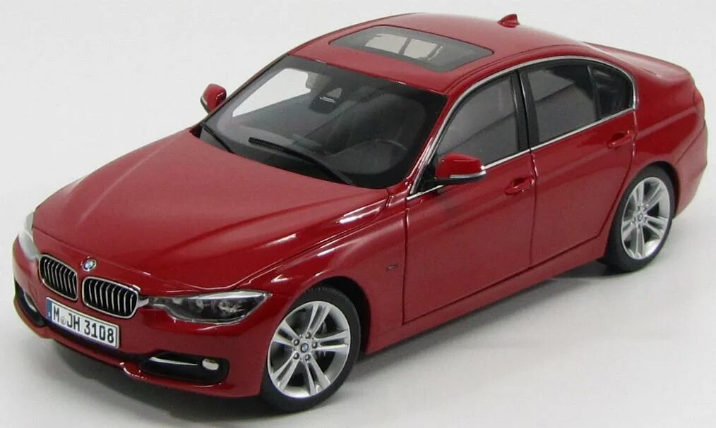 Модель 1 10 купить. BMW f30 1:18. Моделька BMW f30. БМВ 3 f30 1 18. Моделька БМВ 3.