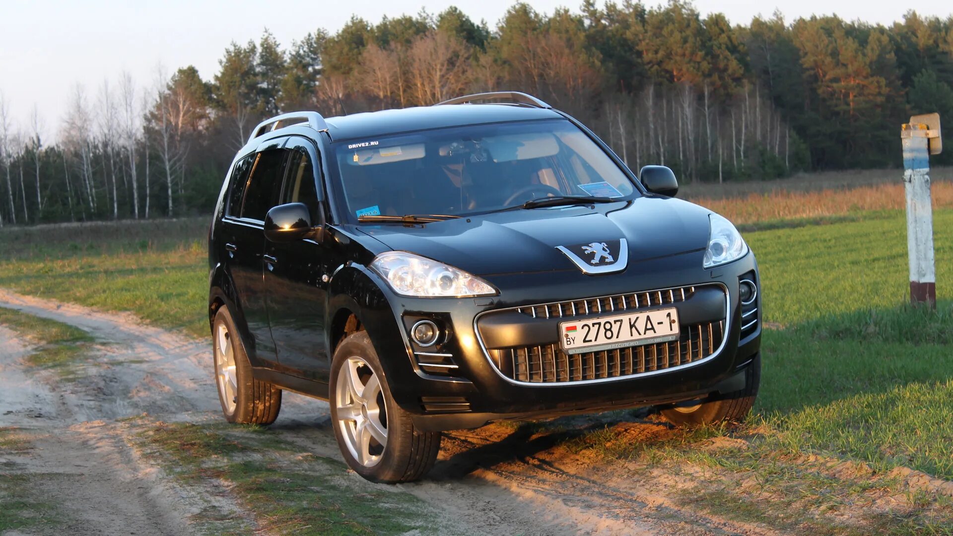 Пежо функции. Peugeot 4007. peugeot 4007 2025. пежо 4007 оранжевая. пежо 4007 ралли.