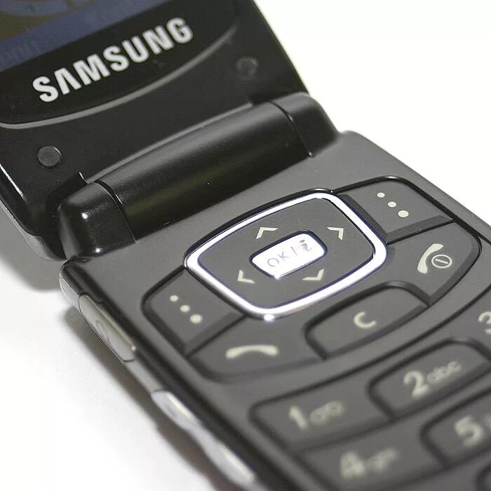 Телефона samsung sgh. Samsung SGH-d900. Самсунг SGH x200. Самсунг d900 слайдер. SGH-d900.