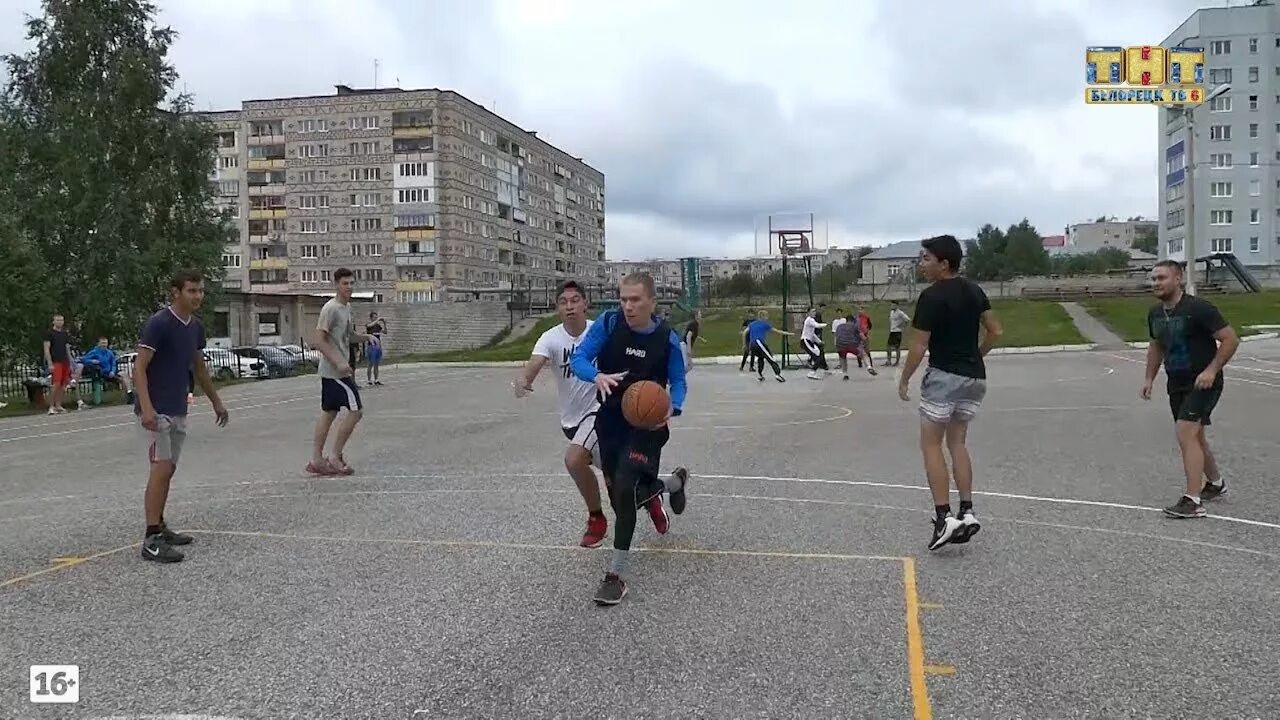 Баскетбольные площадки г.Белорецк. Баскетбольные площадки Орск. Баскетбол 21 школа Белорецка. 21 школа белорецк